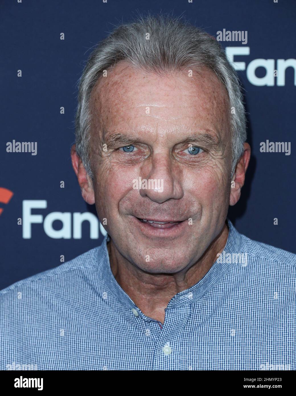 Culver City, États-Unis. 12th févr. 2022. Joe Montana, joueur de football, arrive au Super Bowl Party 2022 de Michael Rubin, qui s'est tenu à 3Labs heures le 12 février 2022 à Culver City, Los Angeles, Californie, États-Unis. (Photo de Xavier Collin/image Press Agency) Credit: Image Press Agency/Alay Live News Banque D'Images