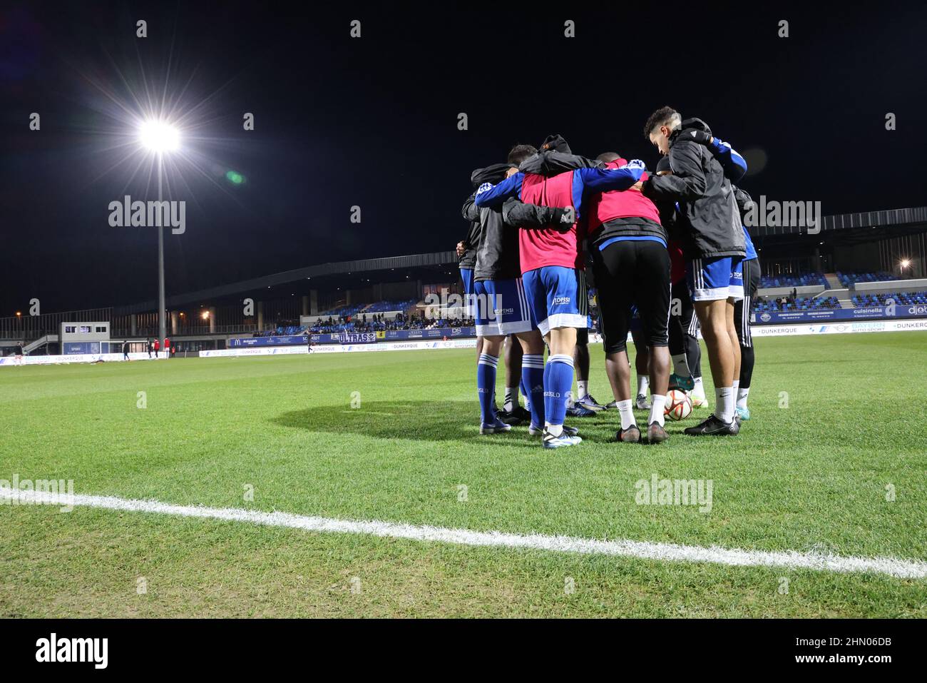 L'équipe de concentration Dunkerque lors du championnat de France 2 du match de football de la Ligue entre USL Dunkerque et Rodez AF le 12 février 2022 au stade Marcel Tribut de Dunkerque, France - photo: Laurent Sanson/DPPI/LiveMedia Banque D'Images
