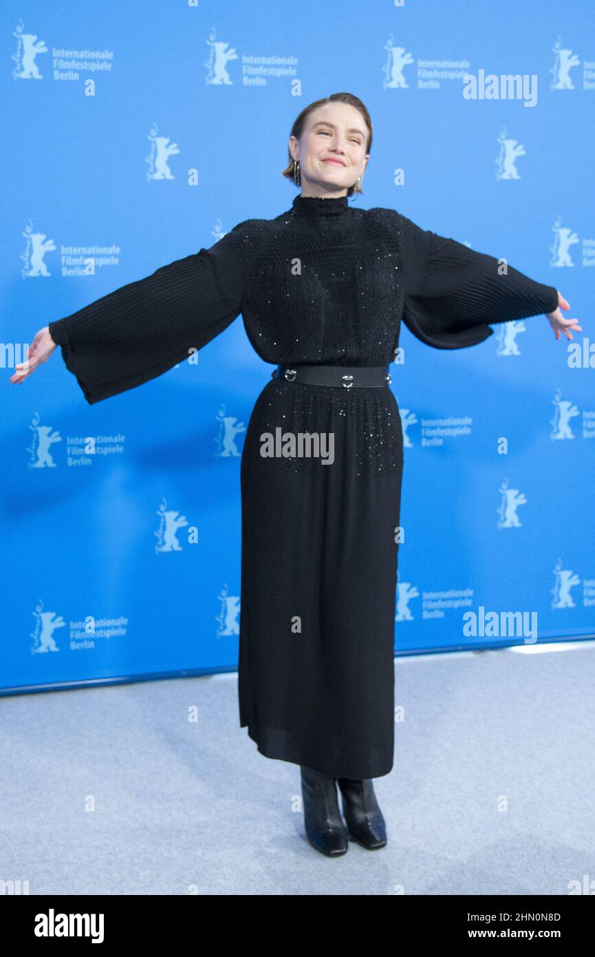 Berlin, Allemagne. 13th févr. 2022. Maddie Hasson participe au Taurus Photocall dans le cadre du Festival International du film de Berlin (Berlinale) 72nd à Berlin, en Allemagne, le 13 février 2022. Photo d'Aurore Marechal/ABACAPRESS.COM crédit: Abaca Press/Alay Live News Banque D'Images