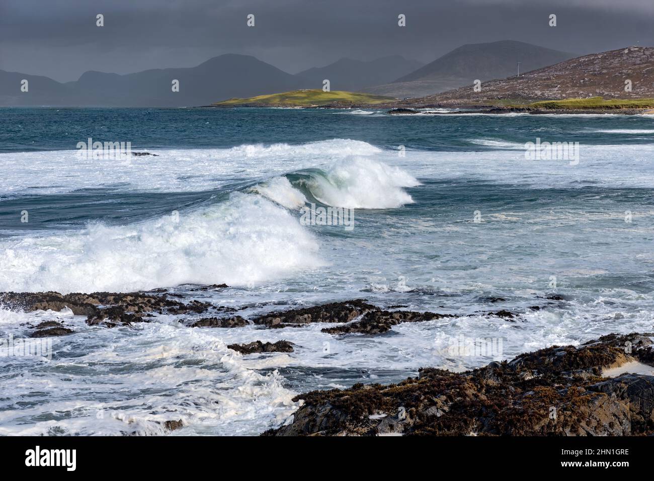 Journée sauvage à Borvemor Beach sur la côte ouest de Harris Ecosse Banque D'Images