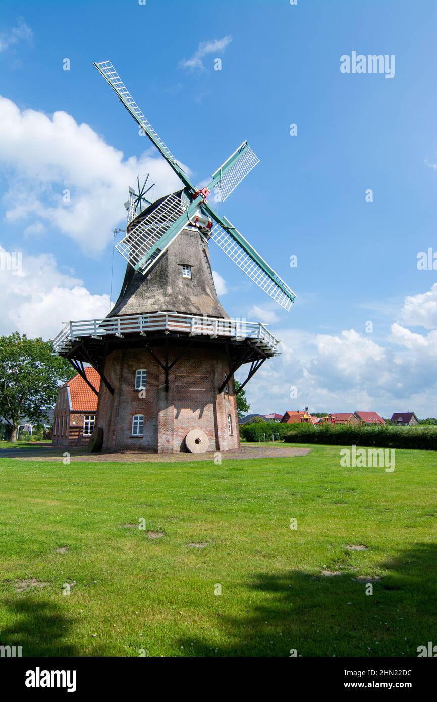 L'usine de Nenndorf à East Friesland a été construite en 1850. La galerie Dutchman a brûlé en 1872 et a été reconstruite sur deux étages. Banque D'Images