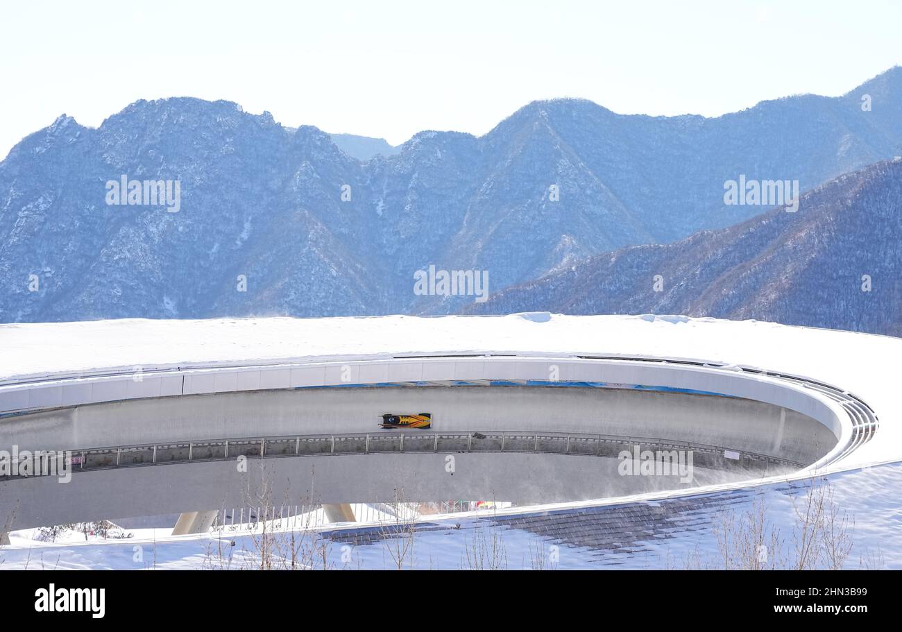 Yanqing, Chine. 14th févr. 2022. Jeux olympiques, bobsleigh, monobob, femmes, 4th chaleur, Au Centre national de glisse, Mariama Jamanka, d'Allemagne, en action. Credit: Michael Kappeller/dpa/Alay Live News Banque D'Images