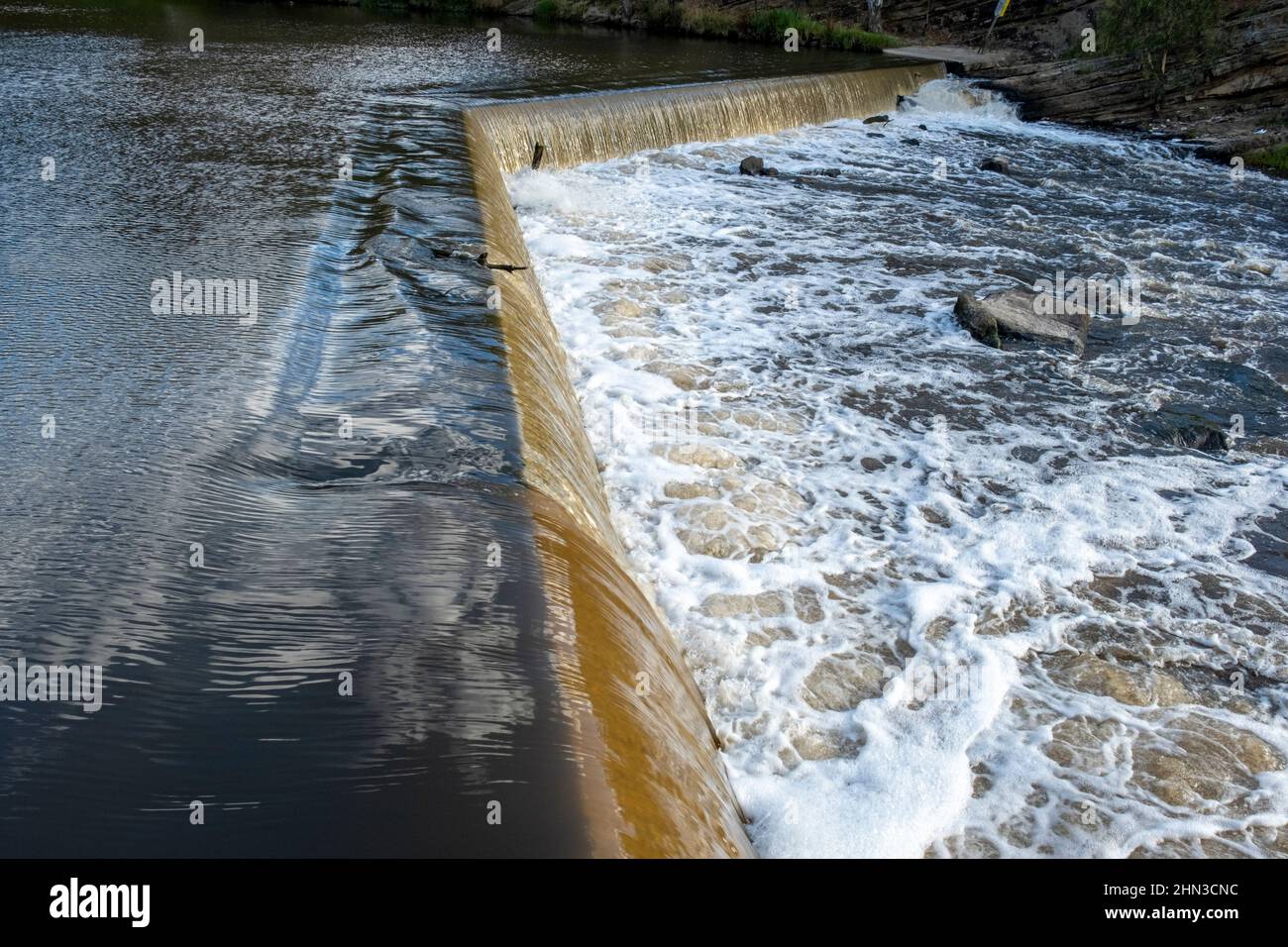 Dights Falls et Weir sur la Yarra River, Abbotsford, Melbourne, Victoria, Australie. Banque D'Images