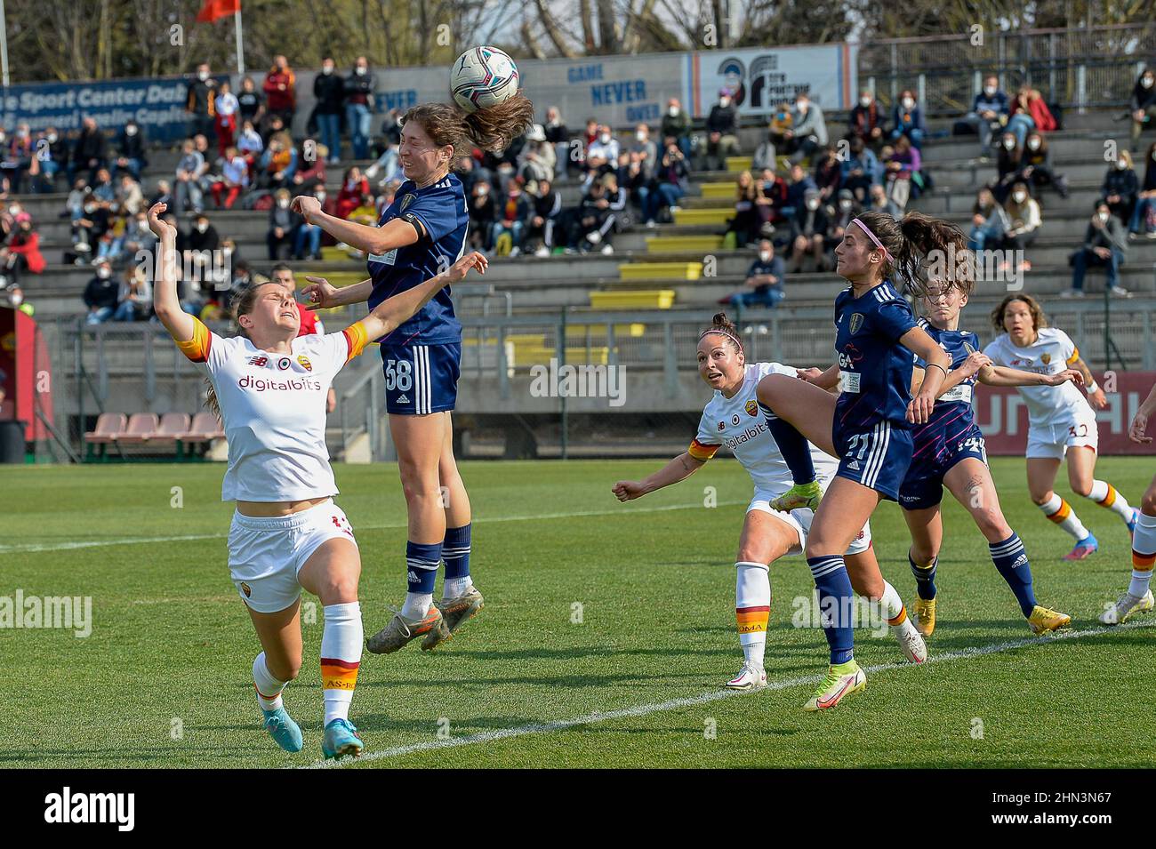 Rome, Italie, 13 février, 2022 Vlada Kubassova de Como femmes FC à la Roma vs Como Coppa Italia femmes Ligue crédit:Roberto Ramaccia/Alay Live News Banque D'Images