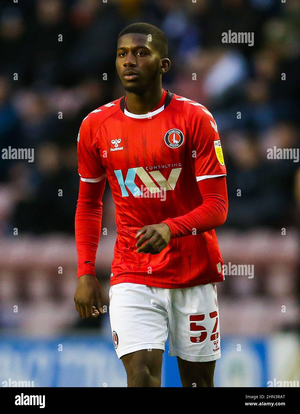 Daniel Kanu de Charlton Athletic lors du match de la Sky Bet League One au DW Stadium, Wigan. Date de la photo: Samedi 12 février 2022. Banque D'Images