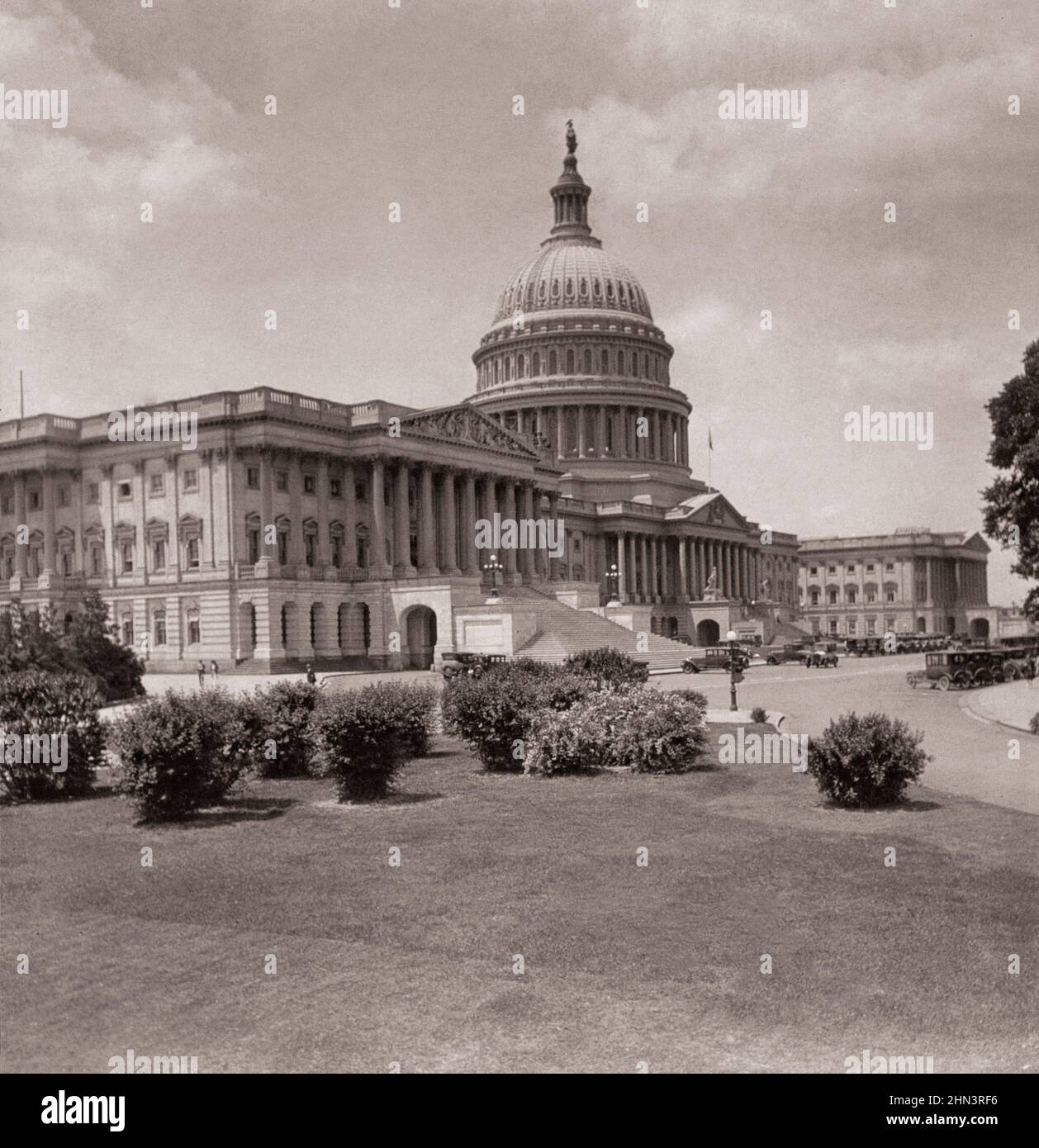 Photo d'époque du Capitole des États-Unis, le bâtiment le plus imposant d'Amérique, Washington, D.C., USA. 1926 Banque D'Images