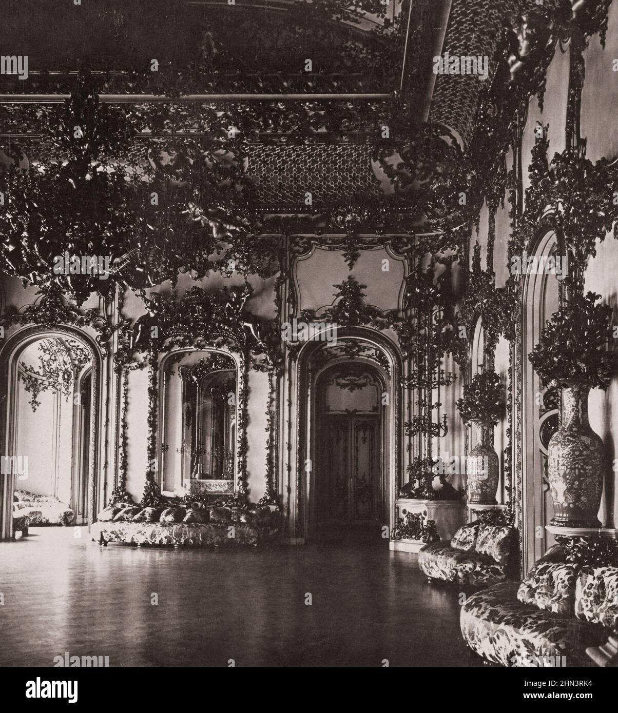 Photo d'époque de la salle de bal, Palais du Liechtenstein. Vienne, Autriche. 1902 Banque D'Images