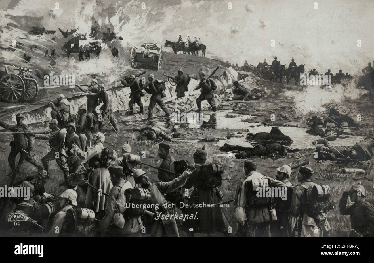 Cartes postales anciennes de la première Guerre mondiale troupes allemandes traversant le Yser. 1914-1918 Banque D'Images