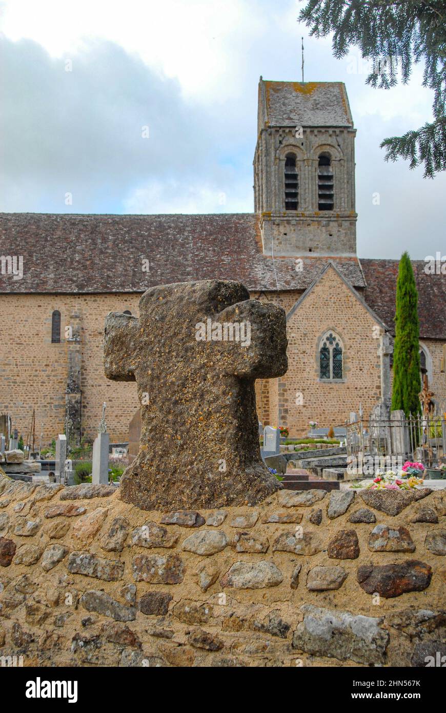 Église Saint-Céneri, église du village de Saint-Céneri-le-Gérei à Orne, Normandie, France Banque D'Images