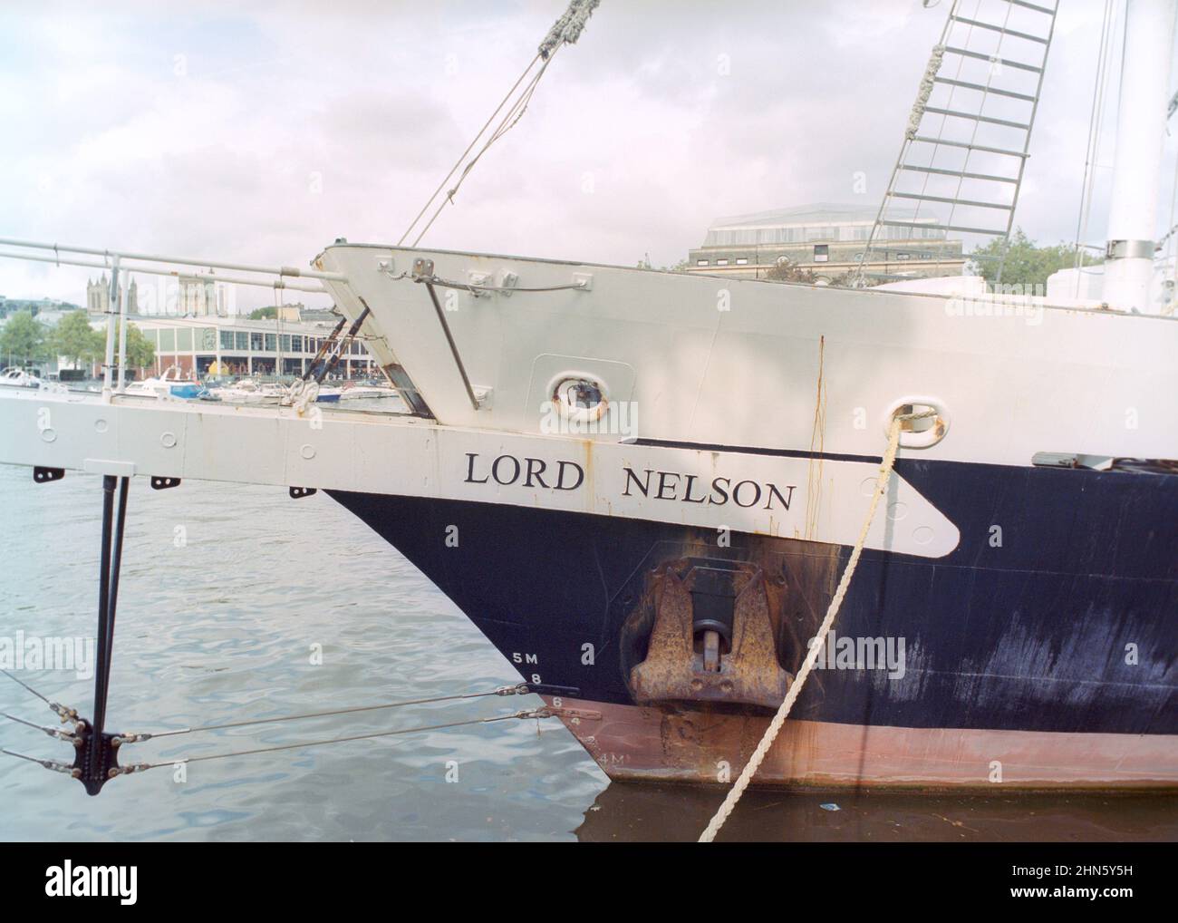 Bristol, Royaume-Uni - 16 octobre 2021 : l'arc du grand navire Lord Nelson à Bristol Dock. Banque D'Images