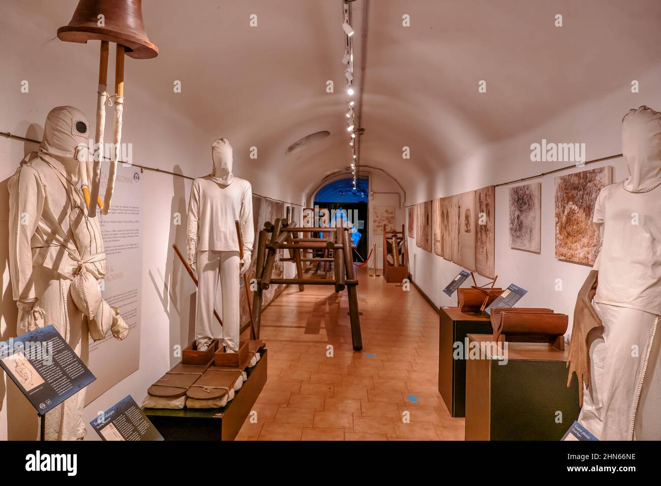 Musée Leonardo Da Vinci intérieur à la Piazza del Popolo à Rome, Italie. Banque D'Images