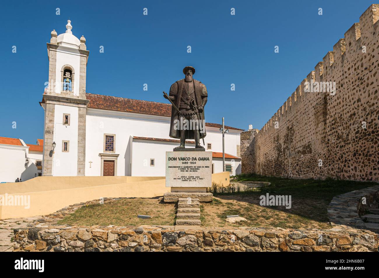 Statue du célèbre navigateur portugais Vasco da Gama à Vidigueira - Portugal Banque D'Images