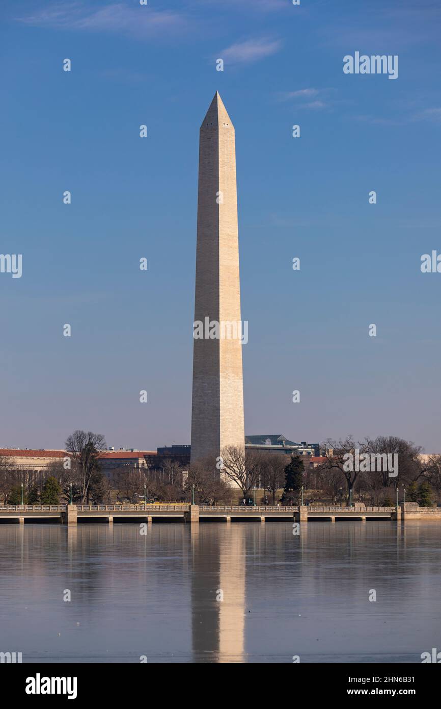 WASHINGTON, DC, Etats-Unis - le Washington Monument et le Tidal Basin. Banque D'Images