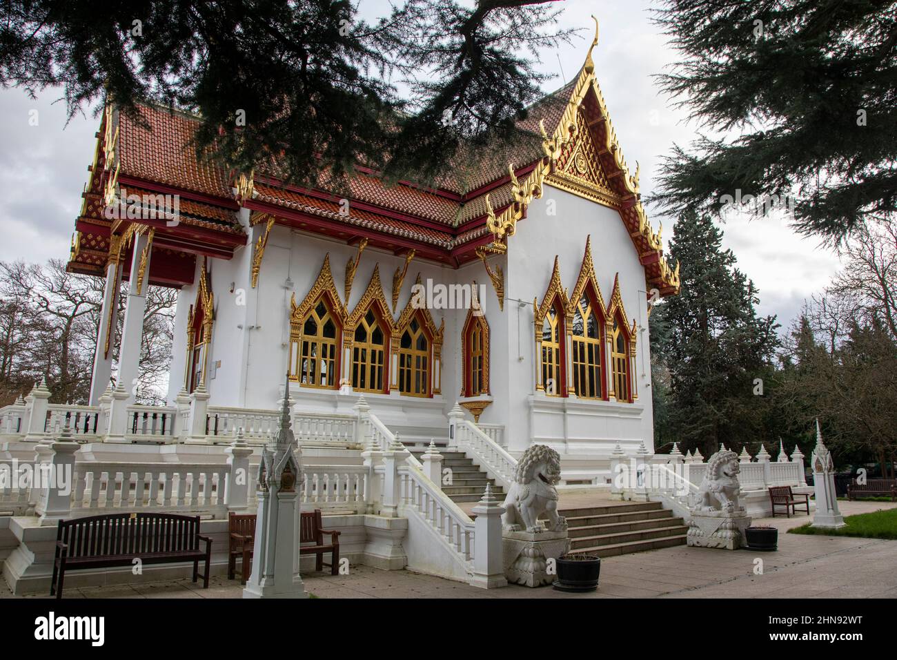 Wat Buddhapadipa, temple bouddhiste thaïlandais, Wimbledon, Londres, Royaume-Uni Banque D'Images
