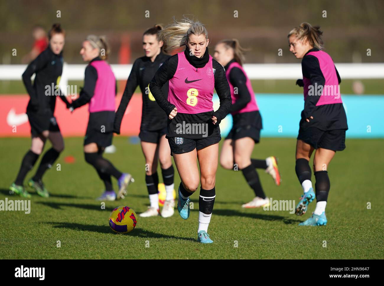 Alessia Russo en Angleterre pendant la séance d'entraînement au Rockliffe Park, Darlington. Date de la photo: Mardi 15 février 2022. Banque D'Images