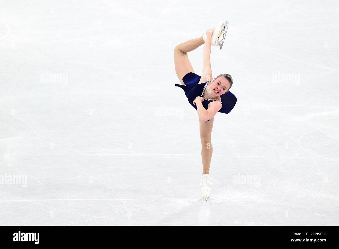 Pékin, Chine. 15th févr. 2022. BEIJING, CHINE - FÉVRIER 15: Mariah Bell des États-Unis en compétition sur le patinage féminin unique lors des Jeux Olympiques de Beijing 2022 au stade intérieur de la capitale le 15 février 2022 à Beijing, Chine (photo de Iris van den Broek/Orange Pictures) NOCNSF crédit: Orange pics BV/Alay Live News Banque D'Images