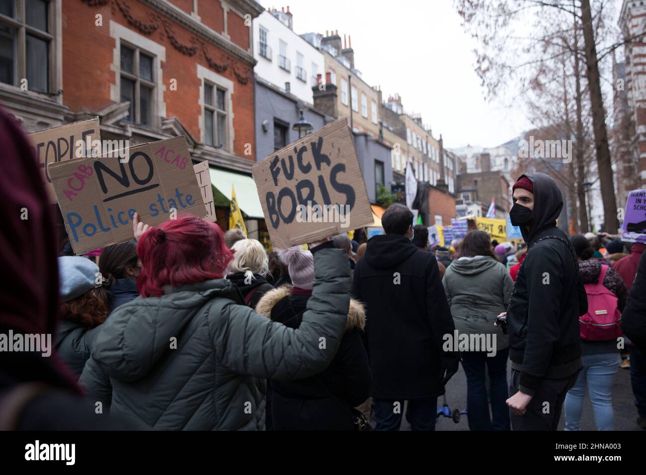 Les participants défilent au cours d'un rassemblement de tuer le projet de loi contre la police, le crime, la peine et les tribunaux dans le centre de Londres. Banque D'Images