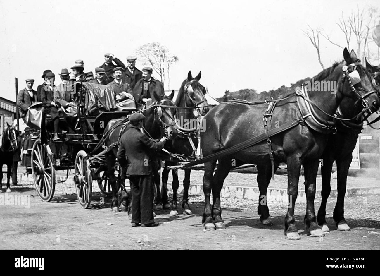 Coach et chevaux, Bantry, Irlande, période victorienne Banque D'Images