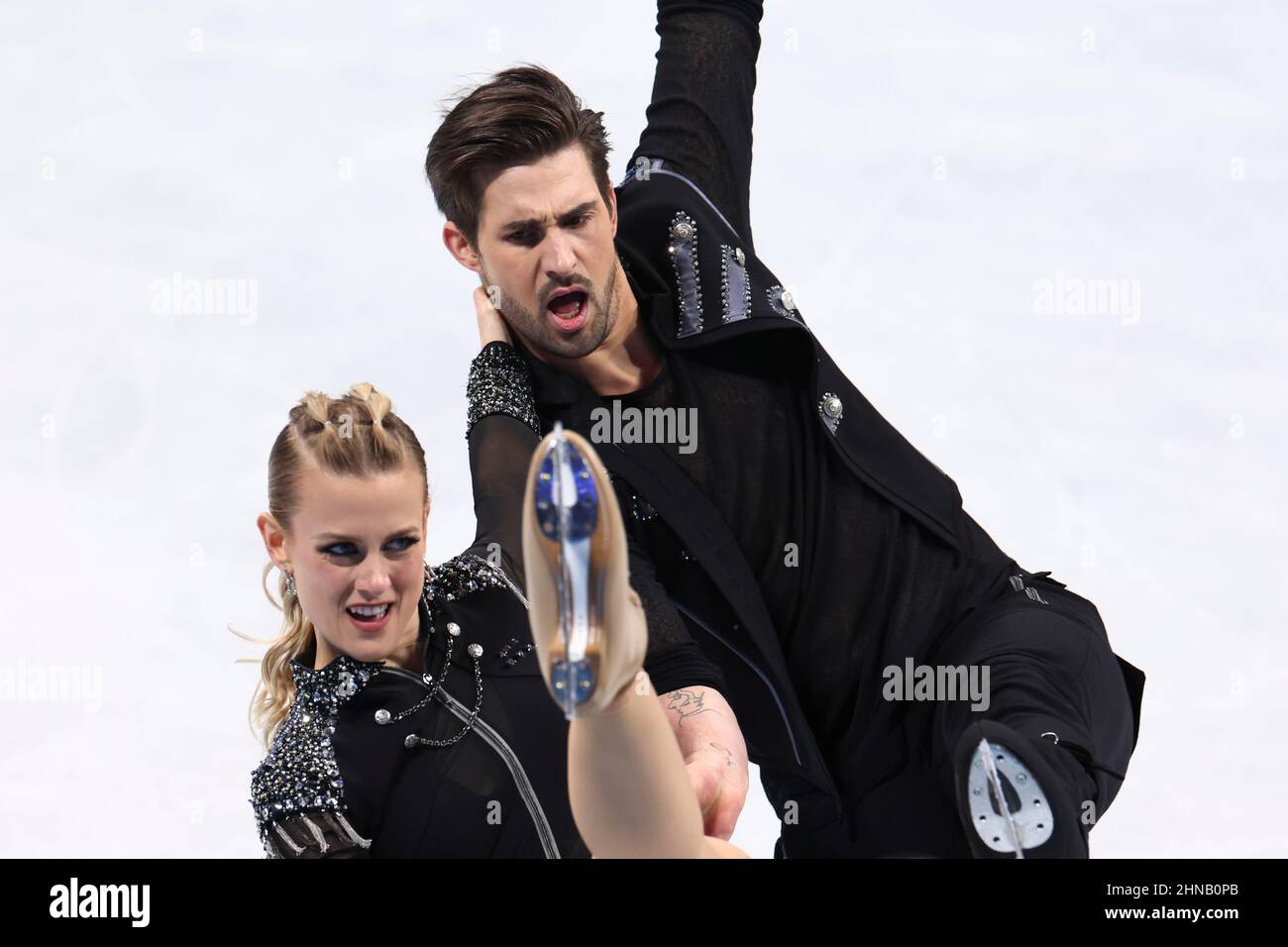 Madison Hubbell & Zachary Donohue (Etats-Unis), 12 FÉVRIER 2022 - Patinage : danse du rythme sur glace pendant les Jeux Olympiques d'hiver de 2022 à Beijing Banque D'Images