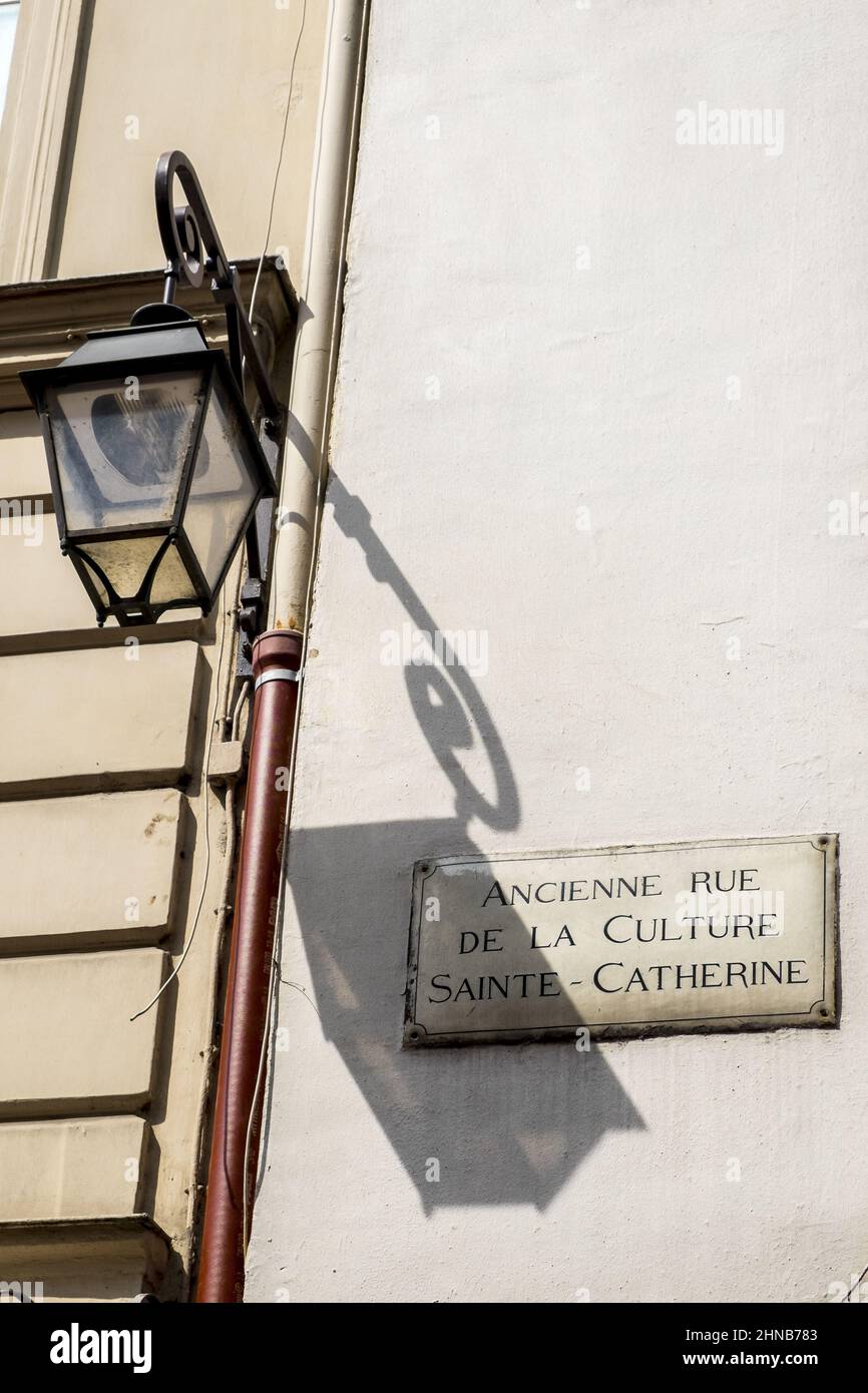 France. Paris (4th arrondissement) l'ancienne rue de la Culture Sainte-Catherine, aujourd'hui rue Sévigné Banque D'Images