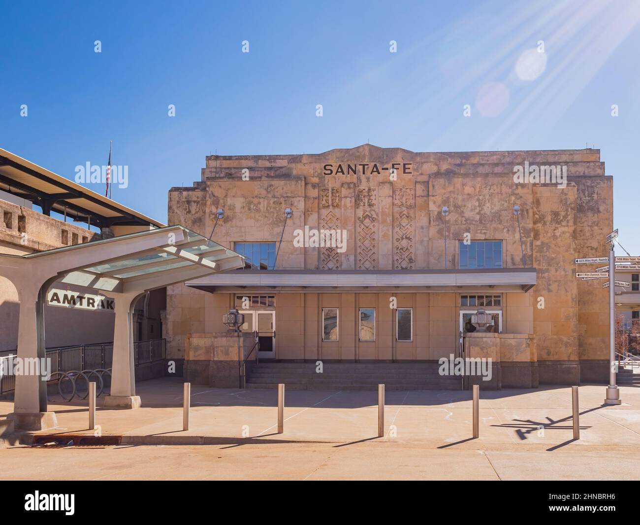 Oklahoma 13 FÉVR. 2022 - vue sur le soleil de la station Santa Fe Hub Banque D'Images