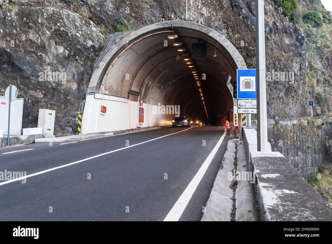 Tunnel construction madeira Banque de photographies et d’images à haute