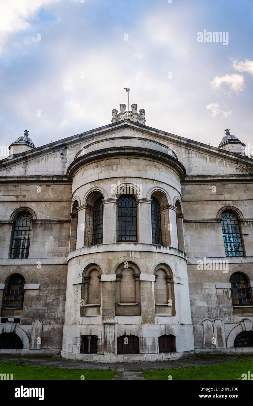Église St George-in-the-East, église anglicane du début du 18th siècle construite dans le style baroque anglais, Wapping, Tower Hamlets, Londres, Royaume-Uni Banque D'Images