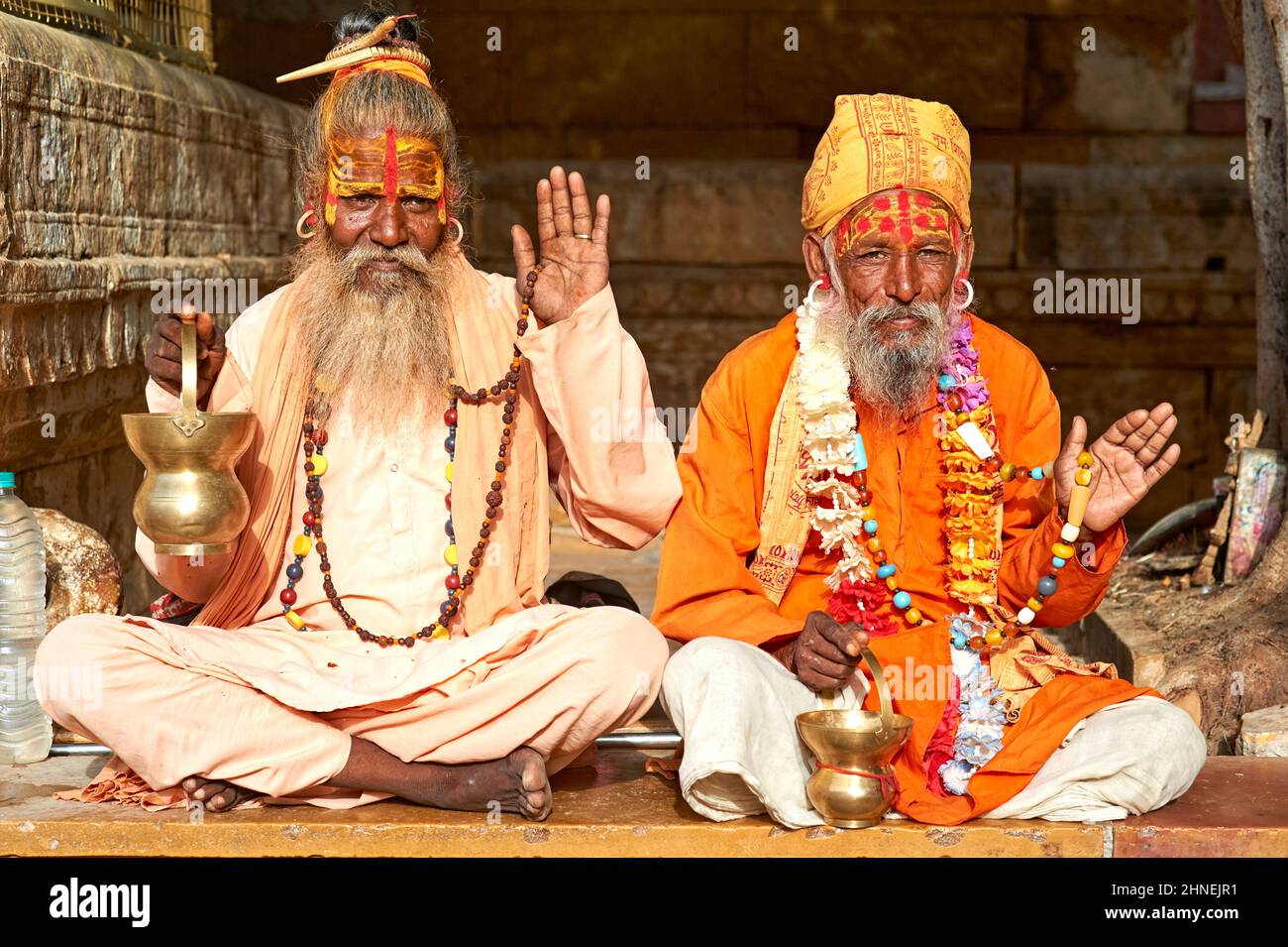 Inde Rajasthan jaisalmer. Sadhus (saints hommes) Banque D'Images