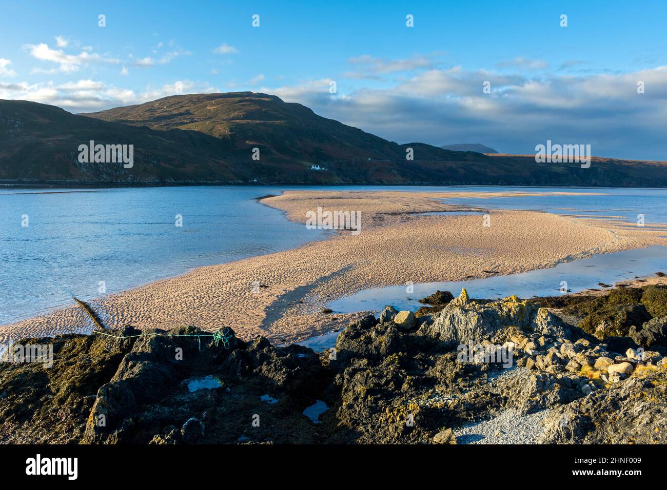 Beinn an Amair de la jetée de Keoldale, sur le Kyle de Durness, Sutherland, Écosse, Royaume-Uni. Banque D'Images