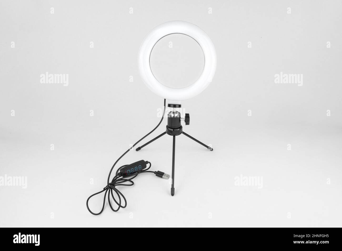 Gros plan d'un anneau lumineux pour les blogs, les selfies ou les photos de portrait Banque D'Images