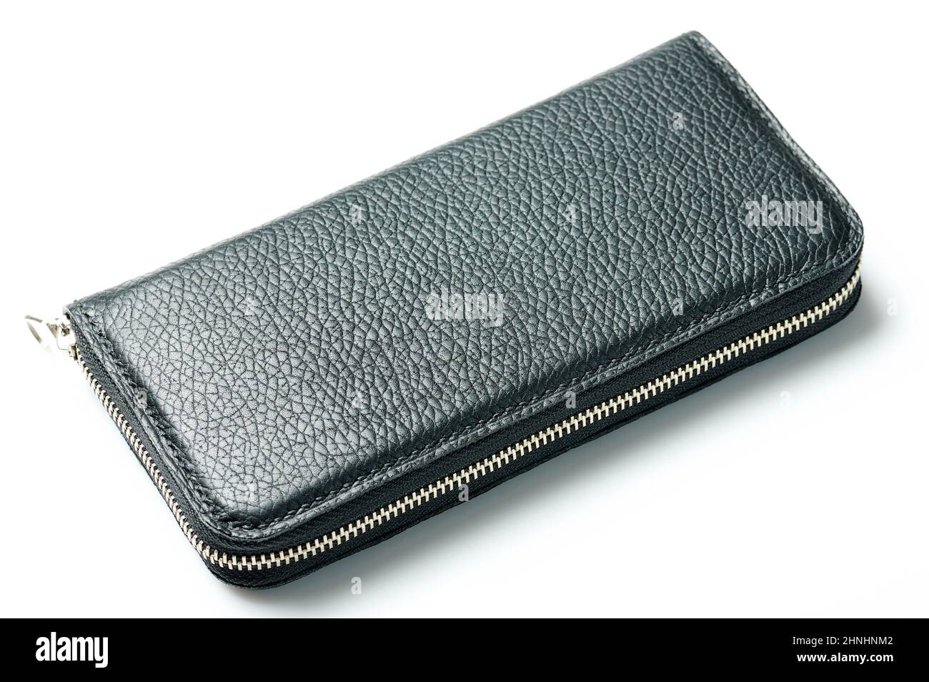 Sac à main en cuir noir avec fermeture à glissière et vue latérale isolée sur l'arrière-plan du studio Banque D'Images