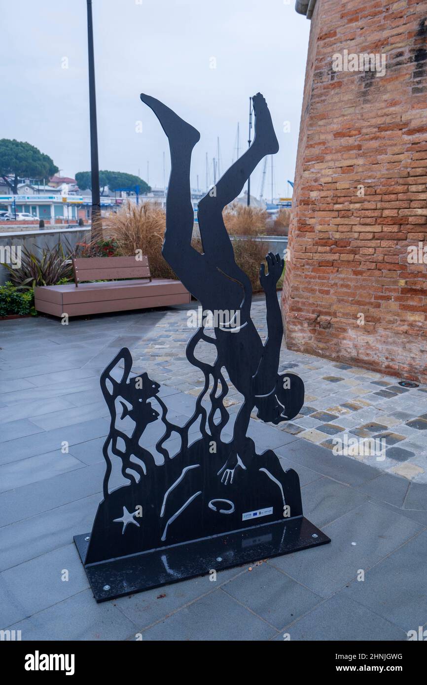 Monument en fer à l'homme et à la mer Viale Nazario Sauro Avenue, Cervia, Emilie Romagne, Italie, Europe Banque D'Images