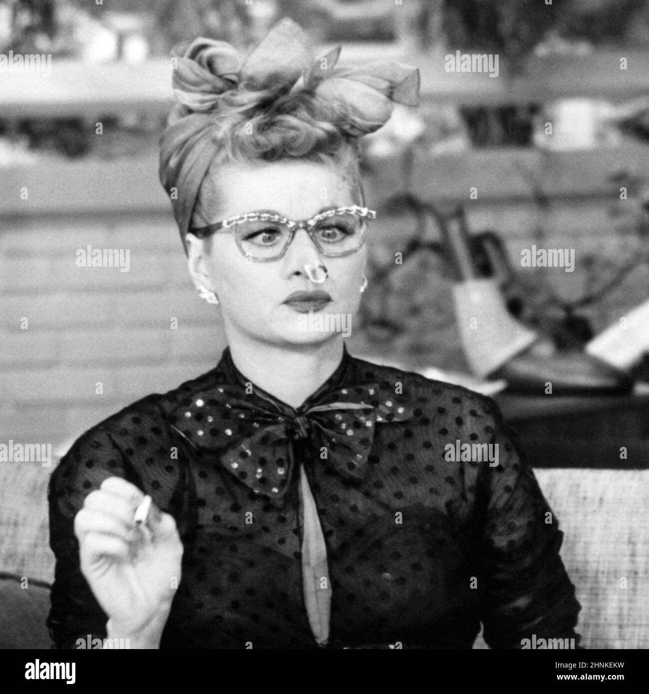 LUCILLE BALL DANS I LOVE LUCY (1951). Crédit : CBS-TV / Album Banque D'Images