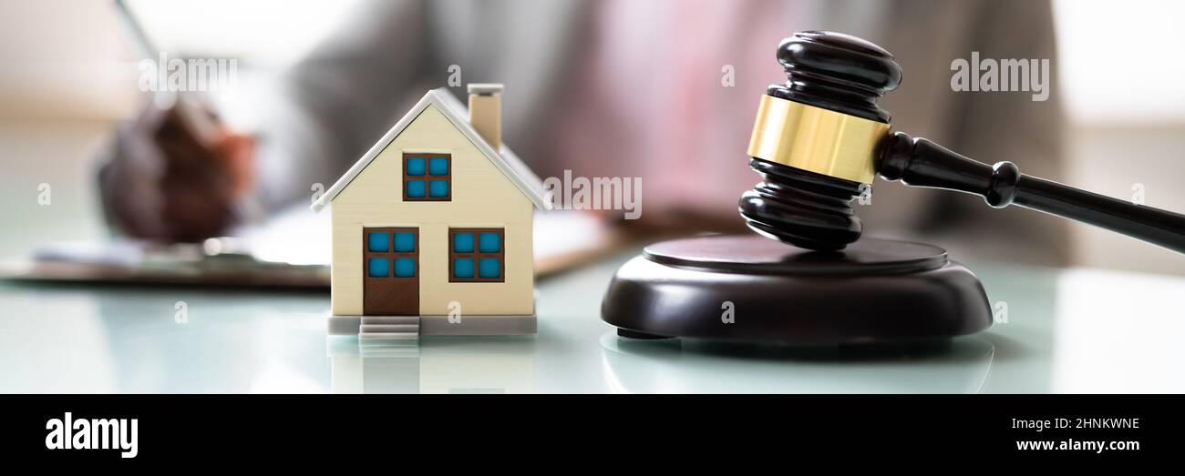 Droit des biens de divorce et forclusion et faillite de la maison Banque D'Images