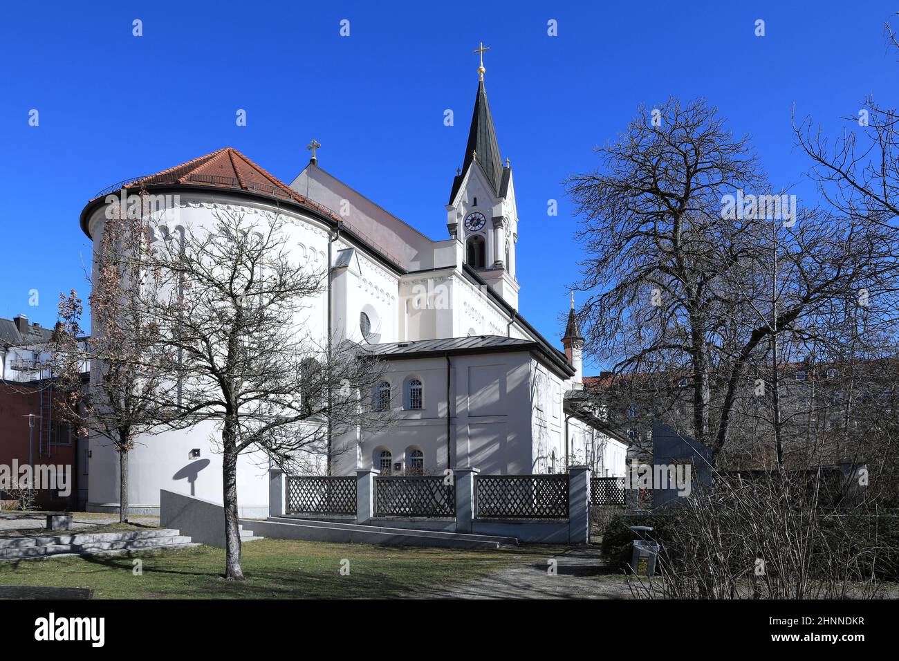 Eglise Munich-Westend-St.Benedikt sur Schrenkstraße Banque D'Images