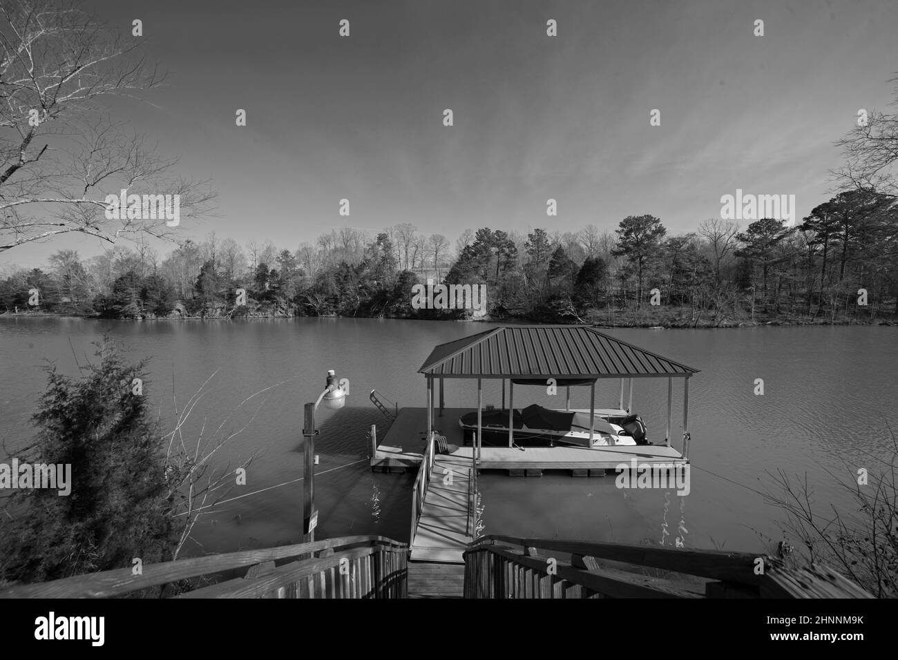 Boathouse sur le lac Tuscaloosa. Banque D'Images