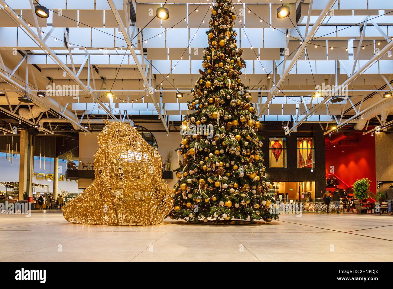 Décoration d'arbre de Noël dans un centre commercial Banque D'Images