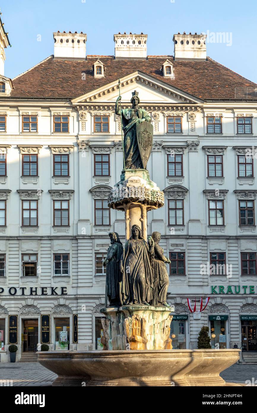 Fontaine d'Autriche sur la place Freyung Banque D'Images