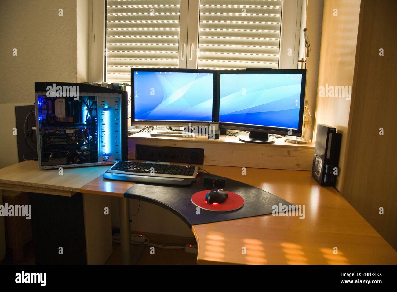 PC ordinateur personnel, fortement modded, vue dans la partie interne du PC Banque D'Images