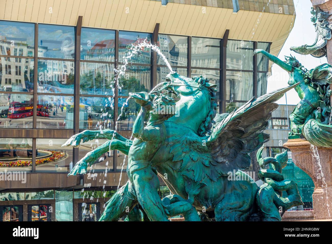 Fontaine avec un nom de Mendebrunnen à Leipzig, Allemagne Banque D'Images