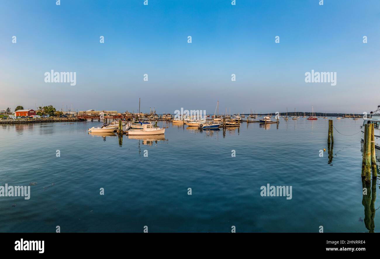 port de rockland, Maine avec bateaux à voile Banque D'Images