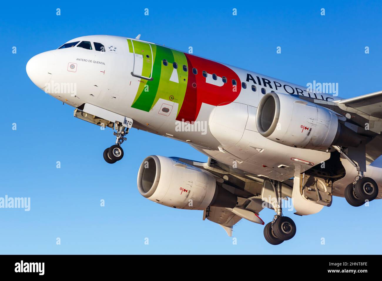 TAP Air Portugal Airbus A319 avion Faro aéroport au Portugal Banque D'Images