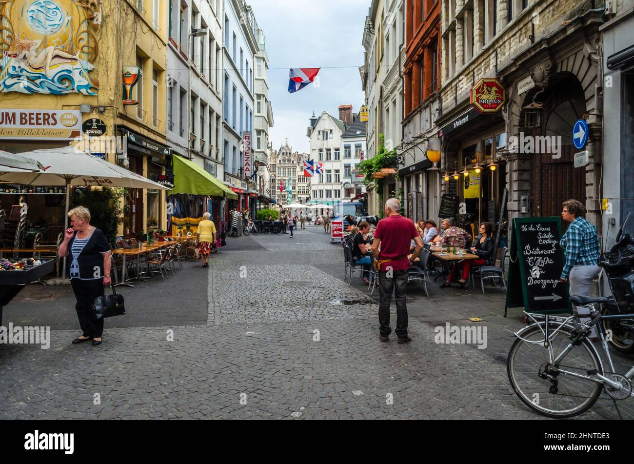 ANVERS, BELGIQUE - 22 AOÛT 2013 : scène urbaine à Anvers, Flandre, Belgique Banque D'Images