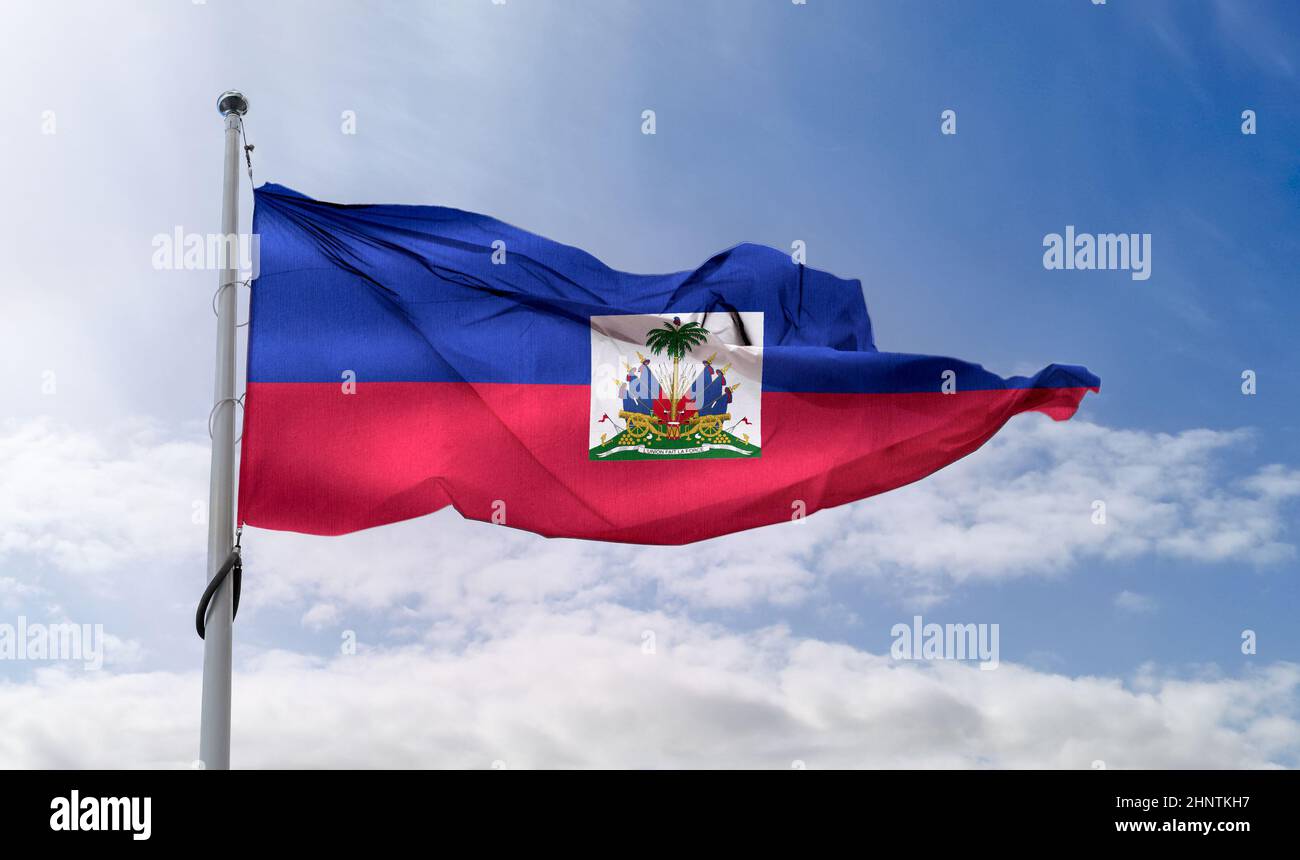 Drapeau d'Haïti - drapeau de tissu d'ondulation réaliste Banque D'Images
