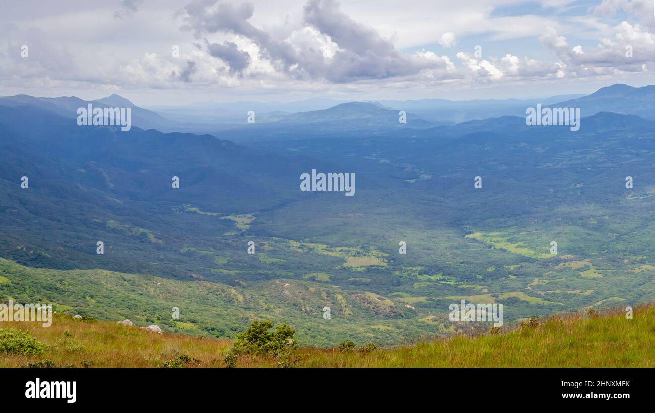 Parc national de Noika avec vue sur la vallée du Malawi, Afrique.Voyages et tourisme. Banque D'Images