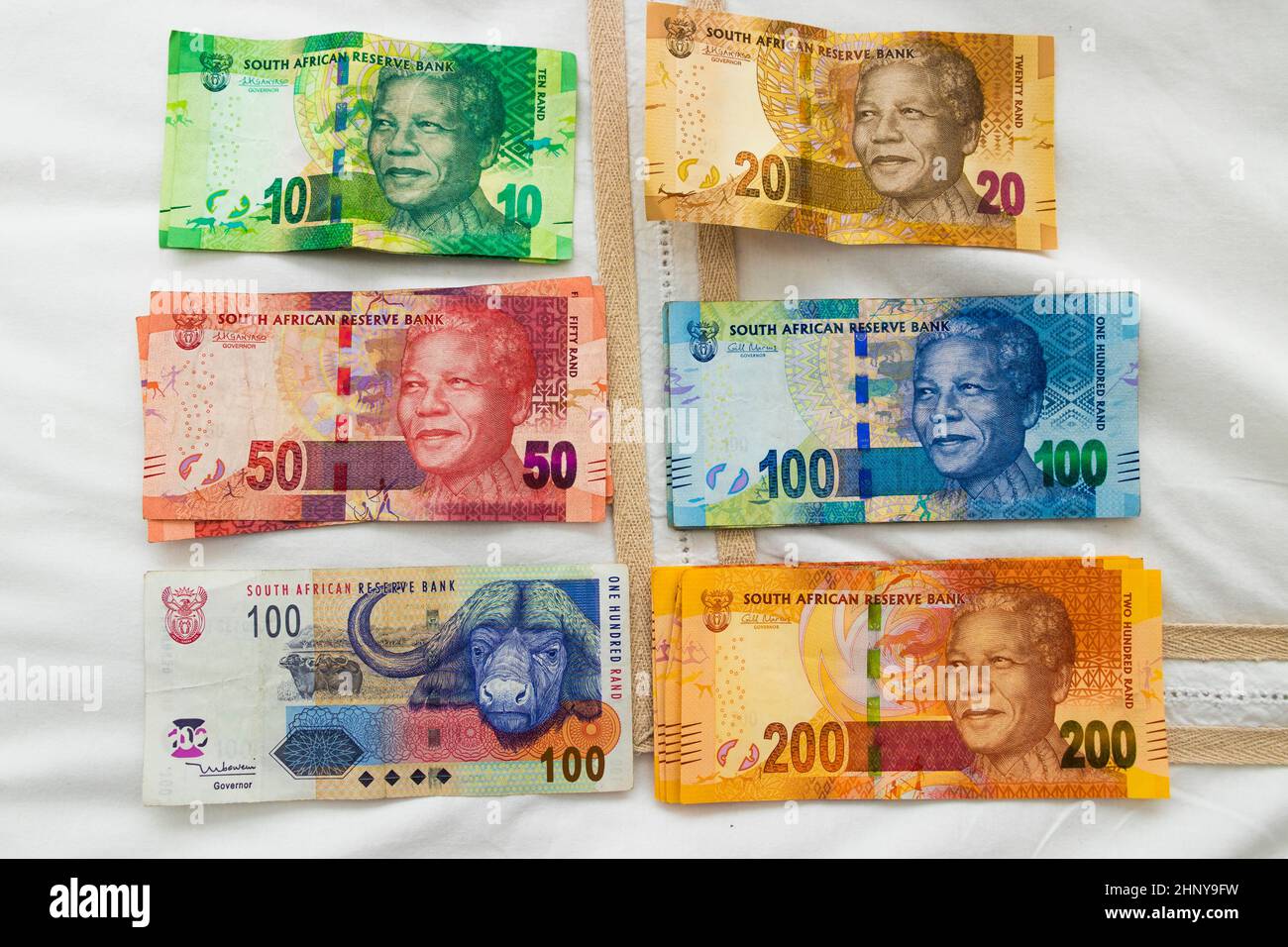 Billets de banque colorés sud-africains. Contre Nelson Mandela. Banque D'Images