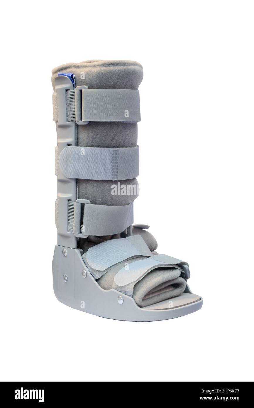 Chaussure droite moulée souple pour adulte avec blessures chirurgicales  orthopédiques, fracture et entorse de cheville, isolée sur fond blanc Photo  Stock - Alamy