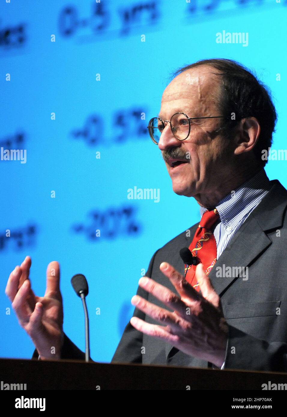 Harold E. Varmus, directeur, Institut national du cancer ca. 2009 Banque D'Images