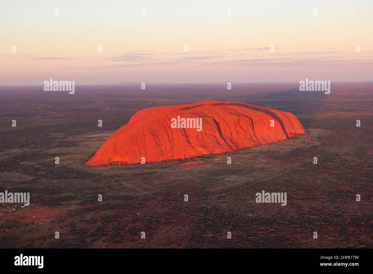 Australie, 22 septembre 2016 : antenne d'Uluru, territoire du Nord Banque D'Images