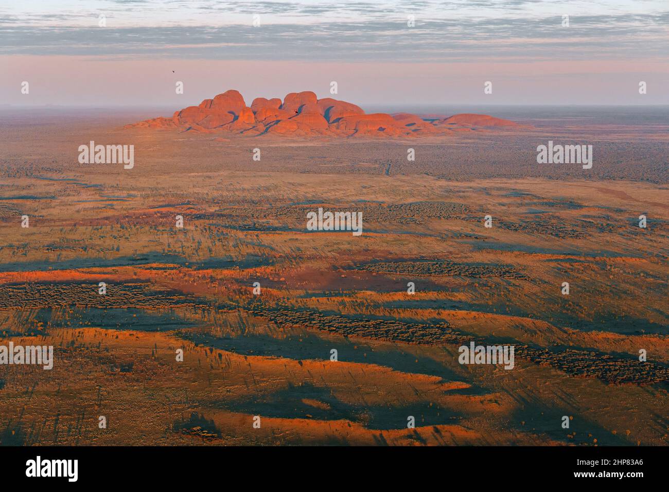 AUSTRALIE,22 septembre 2016:Kata Tjuta au lever du soleil d'en haut, territoire du Nord Banque D'Images